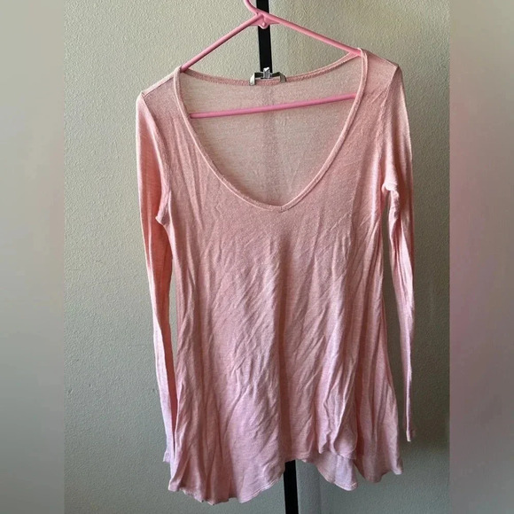 BKE Tops - Bke size small pink long sleeve